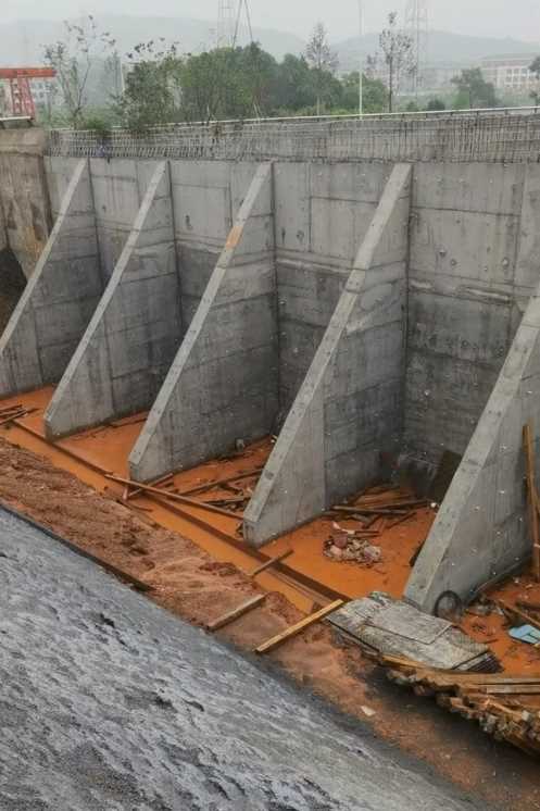 扬州广陵区锚杆式挡土墙